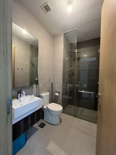 KAP Residences, 11 King Albert Park, 2 Bedrooms, 721 sqft, Condominium For Sale, by Tracy Ong, 500227976 - Bathroom - PropertyGuru.com.sg