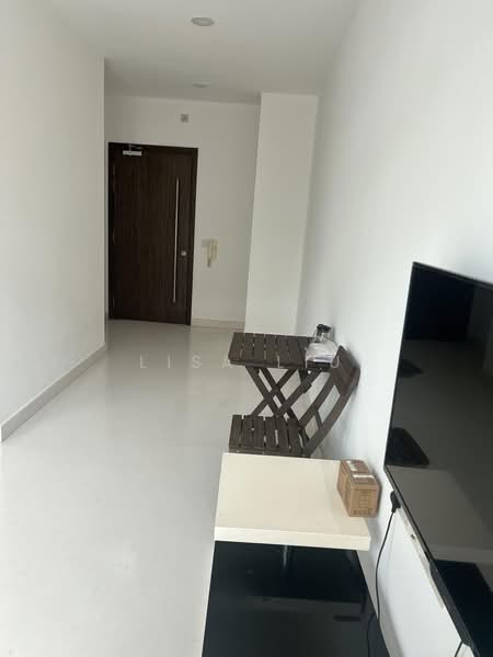 Parc Rosewood, 71 Rosewood Drive, 2 Bedrooms, 1,335 sqft, Condominium For Sale, by Lisa Liu, 500227978 - Entrance - PropertyGuru.com.sg