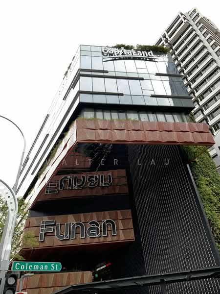 Peninsula Plaza, 111 North Bridge Road, 2,175 sqft, Office For Rent, by Walter Lau, 500227979 - Opposite is Funan Mall - Convenient - CommercialGuru.com.sg