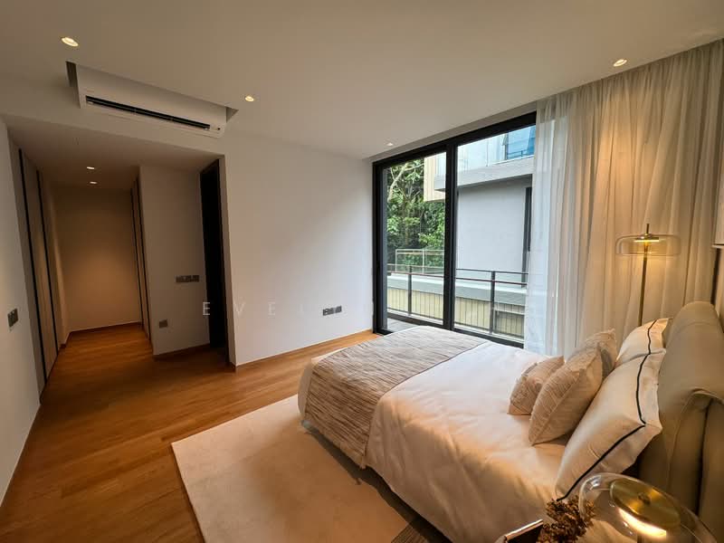 Villas @ Greenbank Park, 50 Greenbank Park, 6 Bedrooms, 5,436 sqft, Semi-Detached House For Sale, by Evelyn Peh, 500227981 - Bedroom - PropertyGuru.com.sg