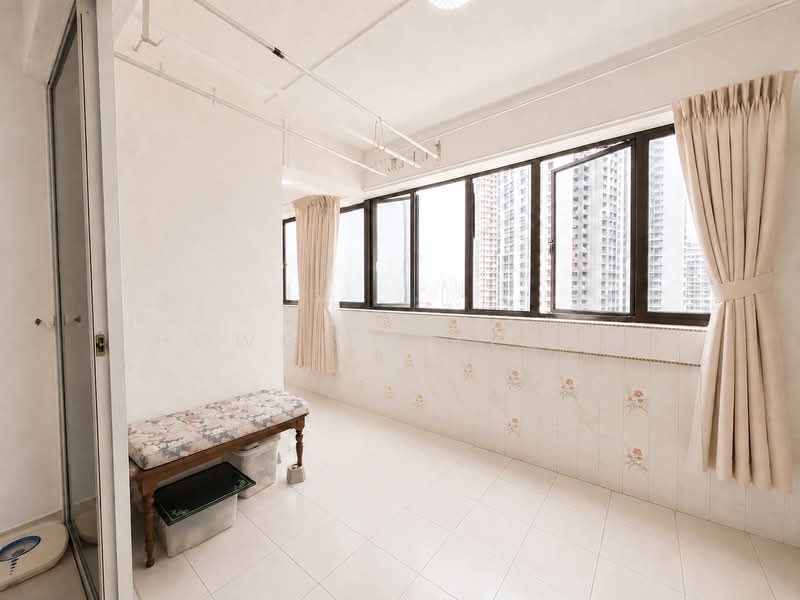 104 Jalan Rajah, 104 Jalan Rajah, 4 Bedrooms, 1,495 sqft, HDB Flat For Sale, by Howgene Leong, 500227989 - Balcony - PropertyGuru.com.sg