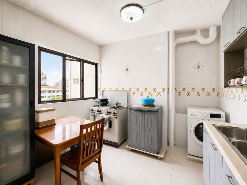 104 Jalan Rajah, 104 Jalan Rajah, 4 Bedrooms, 1,495 sqft, HDB Flat For Sale, by Howgene Leong, 500227989 - Kitchen - PropertyGuru.com.sg