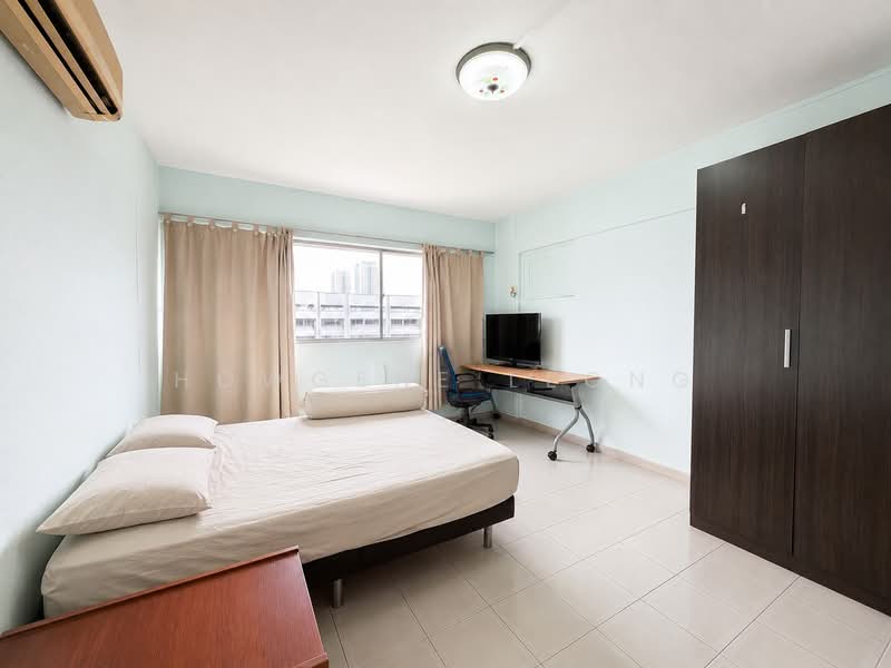 104 Jalan Rajah, 104 Jalan Rajah, 4 Bedrooms, 1,495 sqft, HDB Flat For Sale, by Howgene Leong, 500227989 - Bedroom - PropertyGuru.com.sg