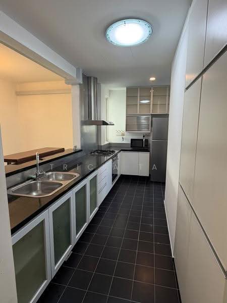 Country Park Condo, 37 Bedok Road, Bedok / Upper East Coast, Room Rental, 200 sqft, Condominium For Rent, by Tricia Tay, 500227991 - Kitchen - PropertyGuru.com.sg