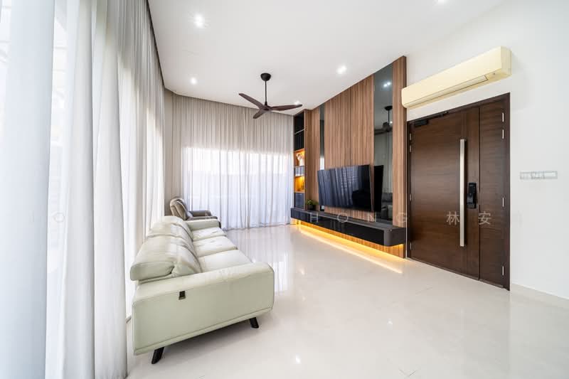 Kovan Corner Terrace | 3.5 Storeys | Renovated | 4 mins walk to MRT, , 5 Bedrooms, 3,500 sqft, Corner Terrace For Sale, by John Lin Anhong 林安鸿, 500227992 - Living Room - PropertyGuru.com.sg