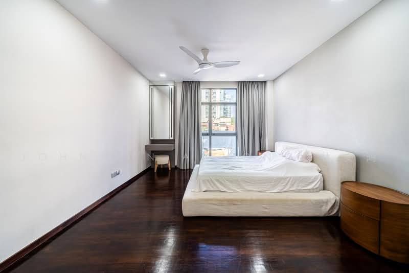 Kovan Corner Terrace | 3.5 Storeys | Renovated | 4 mins walk to MRT, , 5 Bedrooms, 3,500 sqft, Corner Terrace For Sale, by John Lin Anhong 林安鸿, 500227992 - Master Bedroom - PropertyGuru.com.sg