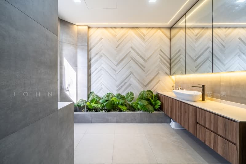 Kovan Corner Terrace | 3.5 Storeys | Renovated | 4 mins walk to MRT, , 5 Bedrooms, 3,500 sqft, Corner Terrace For Sale, by John Lin Anhong 林安鸿, 500227992 - Master Bathroom - PropertyGuru.com.sg