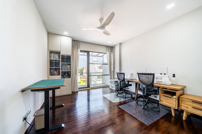 Kovan Corner Terrace | 3.5 Storeys | Renovated | 4 mins walk to MRT, , 5 Bedrooms, 3,500 sqft, Corner Terrace For Sale, by John Lin Anhong 林安鸿, 500227992 - Attic Entertainment Room - PropertyGuru.com.sg
