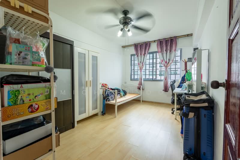 427 Yishun Avenue 11, 427 Yishun Avenue 11, Sembawang / Yishun, 3 Bedrooms, 1,119 sqft, HDB Flat For Sale, by Michael Ooi, 500228002 - Bedroom - PropertyGuru.com.sg