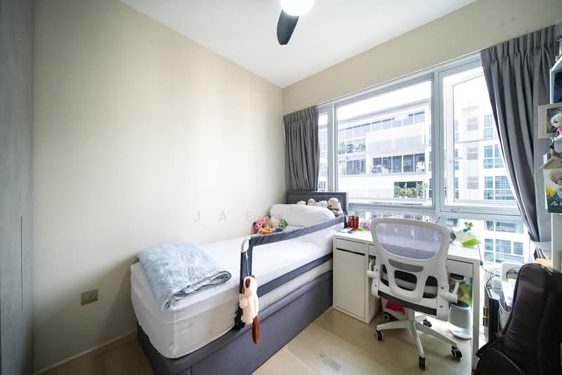 Ecopolitan, 136 Punggol Walk, 3 Bedrooms, 1,216 sqft, Executive Condominium For Sale, by Jae Tan, 500228016 - Bedroom 1 - PropertyGuru.com.sg