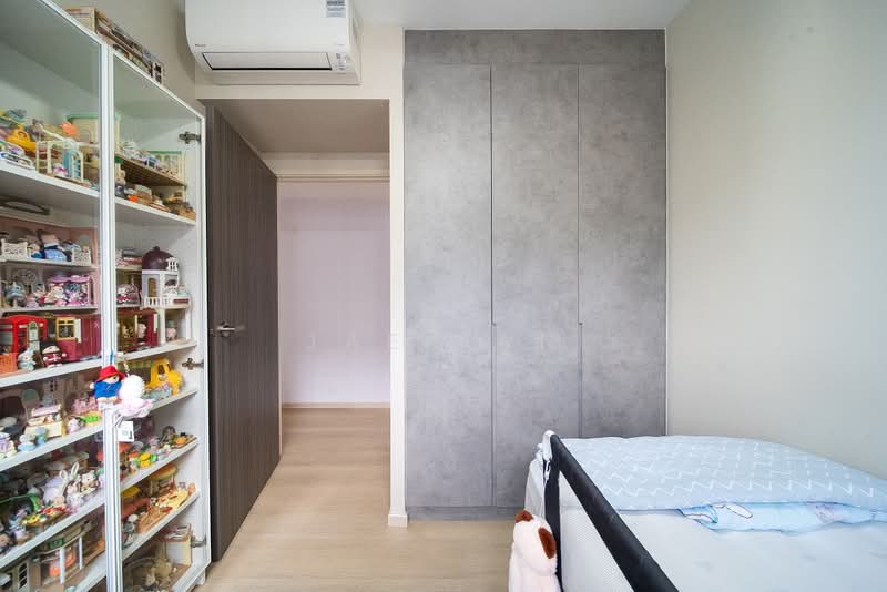 Ecopolitan, 136 Punggol Walk, 3 Bedrooms, 1,216 sqft, Executive Condominium For Sale, by Jae Tan, 500228016 - Bedroom 1 - PropertyGuru.com.sg