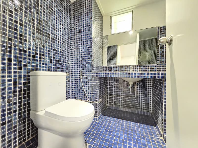 Chancery Court, 36A Dunearn Road, 3 Bedrooms, 2,271 sqft, Condominium For Rent, by Johnny Chia, 500228021 - Bathroom - PropertyGuru.com.sg