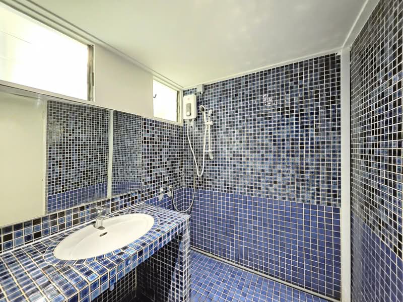Chancery Court, 36A Dunearn Road, 3 Bedrooms, 2,271 sqft, Condominium For Rent, by Johnny Chia, 500228021 - Bathroom - PropertyGuru.com.sg