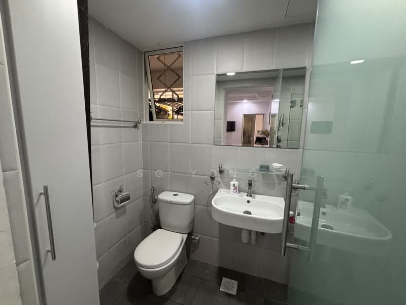 Bullion Park, 160 Lentor Loop, Room Rental, 130 sqft, Condominium For Rent, by SG Yong, 500228025 - Bathroom - PropertyGuru.com.sg