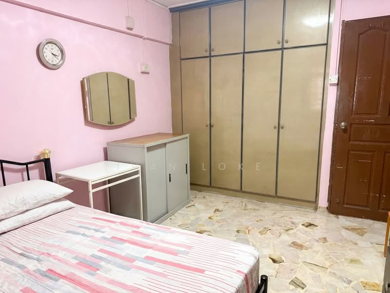 534 Jurong West Street 52, 534 Jurong West Street 52, 2 Bedrooms, 721 sqft, HDB Flat For Sale, by Ivan Loke, 500228032 - Bedroom - PropertyGuru.com.sg