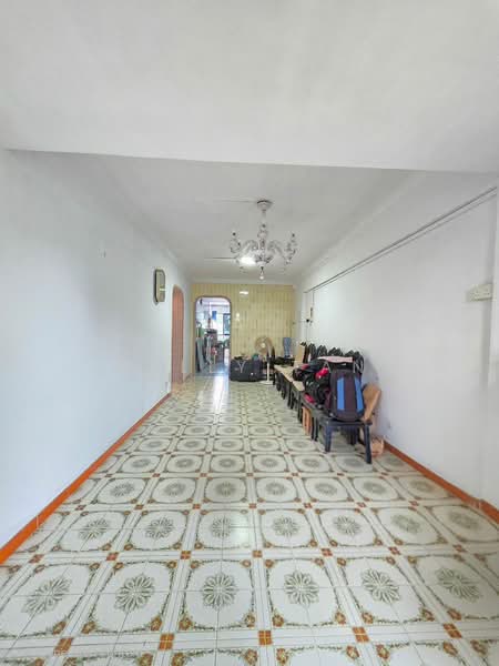 180 Ang Mo Kio Avenue 5, 180 Ang Mo Kio Avenue 5, 2 Bedrooms, 883 sqft, HDB Flat For Sale, by Kelly Tan, 500228034 - Interior - PropertyGuru.com.sg