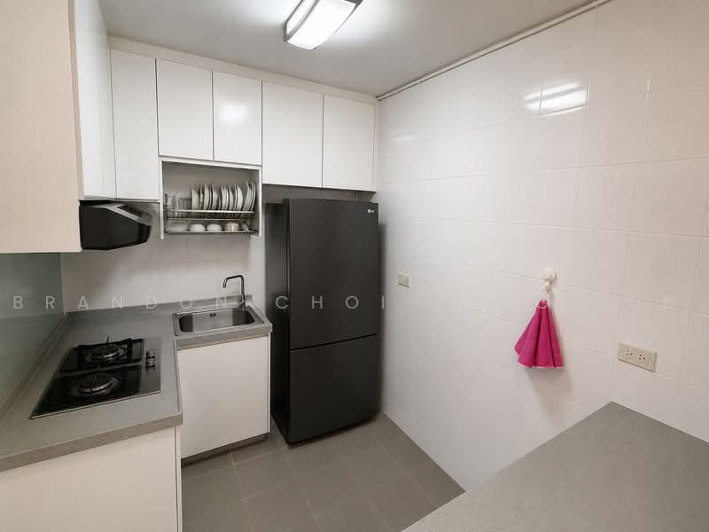305D Punggol Drive, 305D Punggol Drive, 3 Bedrooms, 1,001 sqft, HDB Flat For Sale, by Brandon Choi Yong Suk, 500228039 - Kitchen - PropertyGuru.com.sg