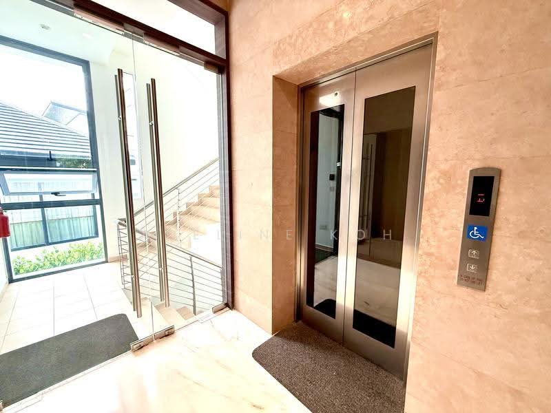 Freehold Landed at Fernhill, Orchard / River Valley, 9 Bedrooms, 15,874 sqft, Semi-Detached House For Sale, by Adeline Koh, 500228041 - Entrance - PropertyGuru.com.sg