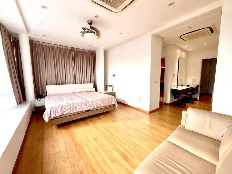 Freehold Landed at Fernhill, Orchard / River Valley, 9 Bedrooms, 15,874 sqft, Semi-Detached House For Sale, by Adeline Koh, 500228041 - Bedroom - PropertyGuru.com.sg