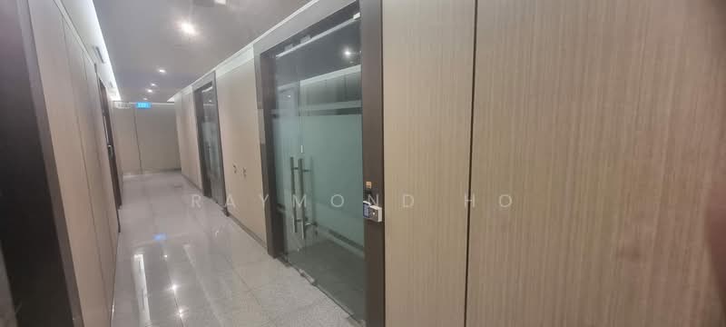 SBF Center, 160 Robinson Road, 690 sqft, Medical For Sale, by Raymond Ho, 500228042 - Corridor - CommercialGuru.com.sg
