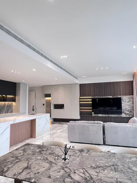 Grange Infinite, 27 Grange Road, 4 Bedrooms, 2,702 sqft, Condominium For Sale, by Isabel It, 500228044 - Living Room - PropertyGuru.com.sg