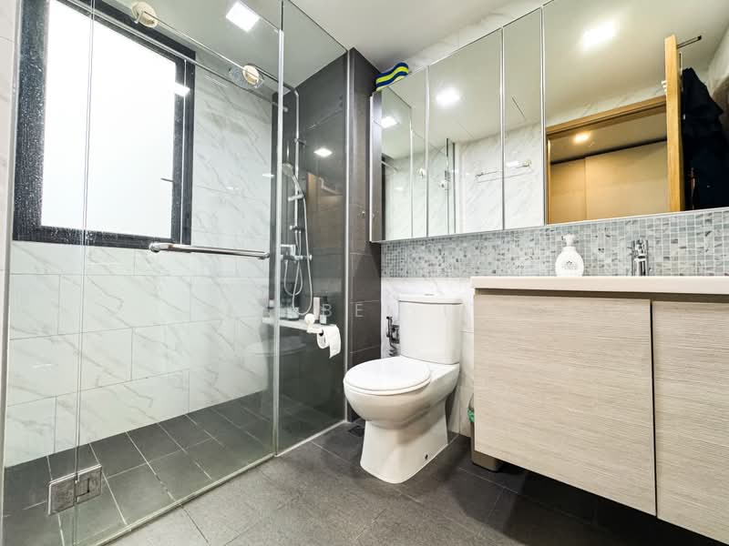 Grange Infinite, 27 Grange Road, 4 Bedrooms, 2,702 sqft, Condominium For Sale, by Isabel It, 500228044 - Bathroom - PropertyGuru.com.sg