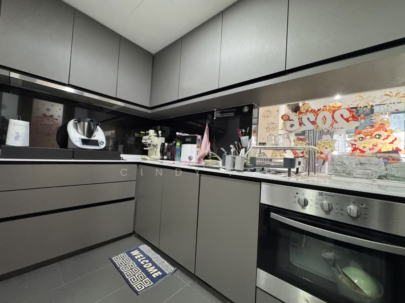 Waterbay, 45A Edgefield Plains, 3 Bedrooms, 1,098 sqft, Executive Condominium For Sale, by Cindy Tan, 500228047 - Kitchen - PropertyGuru.com.sg