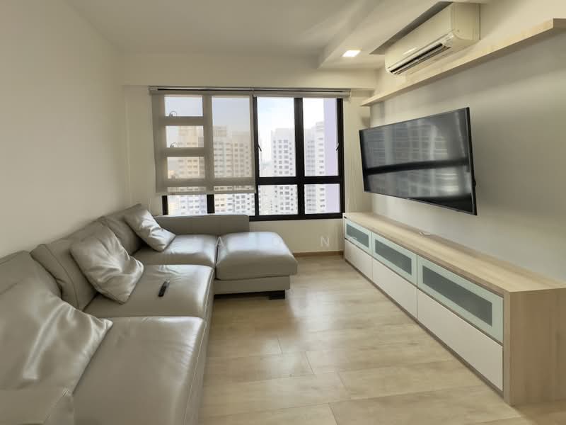 33 Ghim Moh Link, 33 Ghim Moh Link, 3 Bedrooms, 1,001 sqft, HDB Flat For Sale, by Jacq Ng, 500228057 - Living Room - PropertyGuru.com.sg