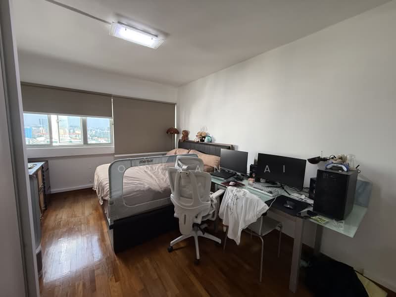 201 Bukit Batok Street 21, 201 Bukit Batok Street 21, 4 Bedrooms, 1,600 sqft, HDB Flat For Rent, by Donavan Lai, 500228063 - Bedroom - PropertyGuru.com.sg