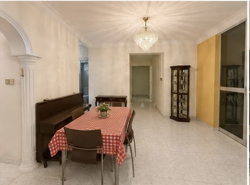 230F Tampines Street 24, 230F Tampines Street 24, 4 Bedrooms, 1,614 sqft, HDB Flat For Sale, by Ken Tay, 500228066 - Dining Room - PropertyGuru.com.sg