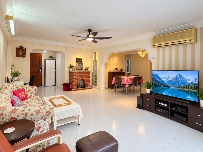 230F Tampines Street 24, 230F Tampines Street 24, Pasir Ris / Tampines, 4 Bedrooms, 1,614 sqft, HDB Flat For Sale, by Ken Tay, 500228066 - Living Room - PropertyGuru.com.sg