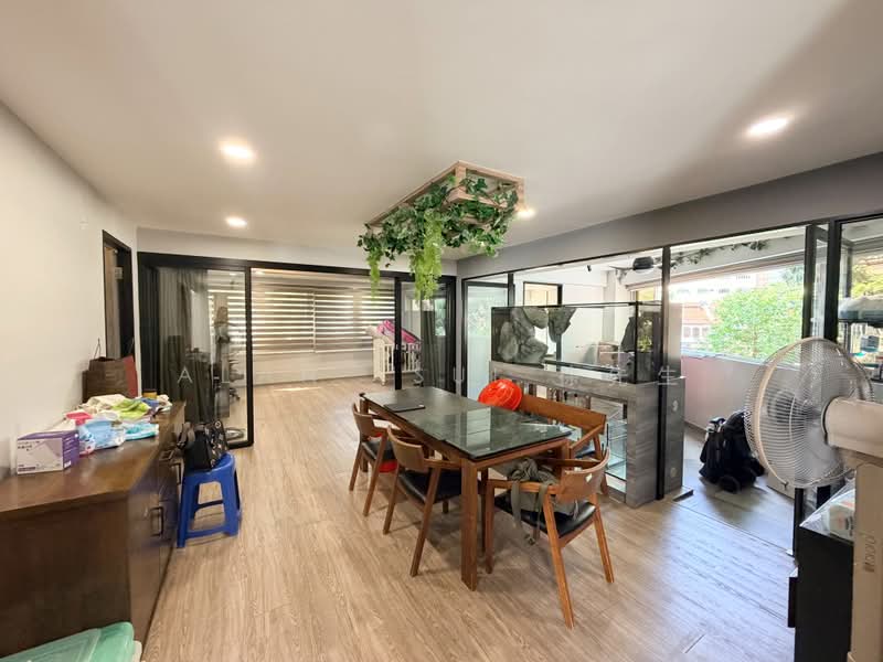 129 Geylang East Avenue 2, 129 Geylang East Avenue 2, 3 Bedrooms, 1,432 sqft, HDB Flat For Rent, by Alan Tsui 徐先生, 500228067 - Dining Room - PropertyGuru.com.sg