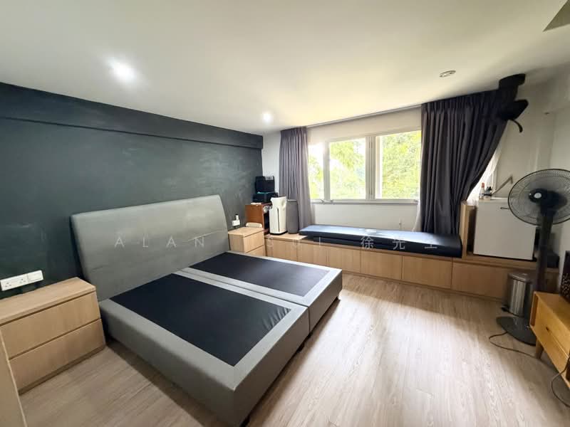 129 Geylang East Avenue 2, 129 Geylang East Avenue 2, 3 Bedrooms, 1,432 sqft, HDB Flat For Rent, by Alan Tsui 徐先生, 500228067 - Bedroom - PropertyGuru.com.sg