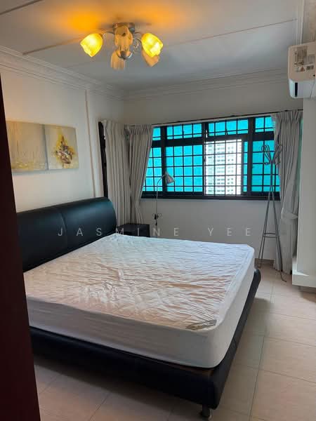 142 Lorong 2 Toa Payoh, 142 Lorong 2 Toa Payoh, 3 Bedrooms, 1,076 sqft, HDB Flat For Rent, by Jasmine Yee, 500228069 - Bedroom - PropertyGuru.com.sg