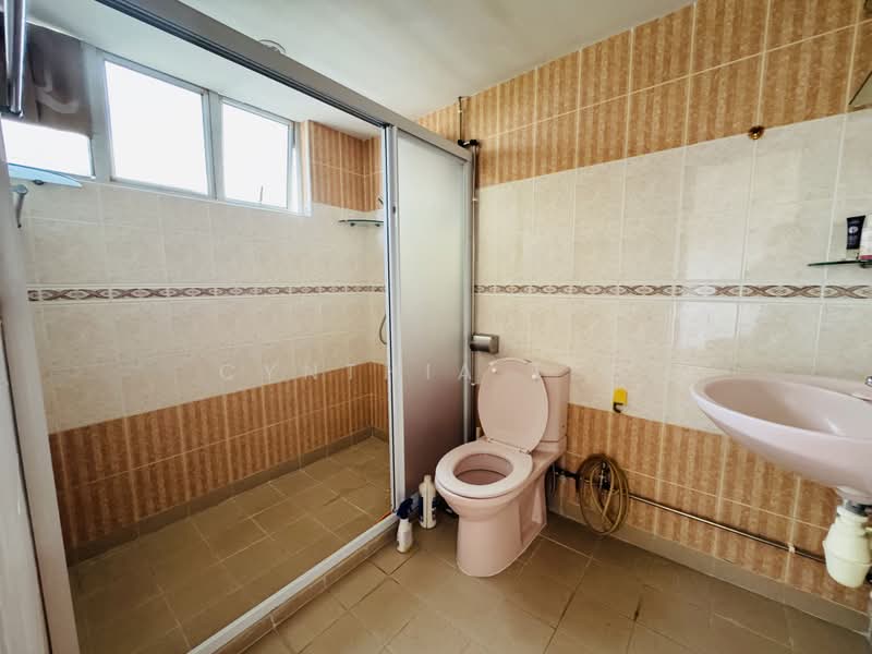 Laguna Park, 5000F Marine Parade Road, 3 Bedrooms, 1,615 sqft, Walk-up Apartment For Rent, by Cynthia Teo, 500228071 - Bathroom - PropertyGuru.com.sg