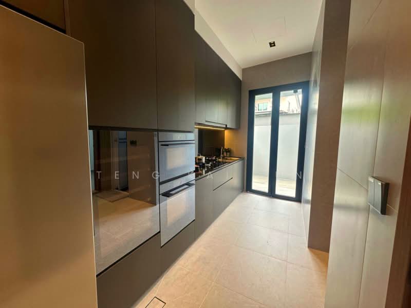 Brand New Freehold Inter-Terrace at Sembawang Straits Estate, 23 Jalan Sankam, 5 Bedrooms, 4,834 sqft, Terraced House For Sale, by Teng Kai Yun, 500228072 - Kitchen - PropertyGuru.com.sg