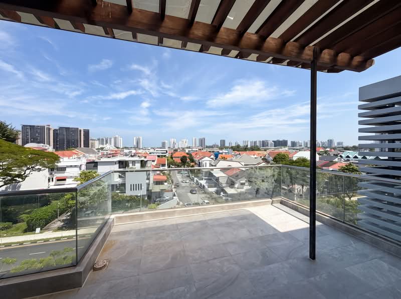 Casero @ Dunman, 489 Dunman Road, 4 Bedrooms, 2,518 sqft, Apartment For Rent, by Roxine Ang, 500228078 - Balcony - PropertyGuru.com.sg