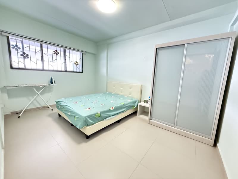 286 Yishun Avenue 6, 286 Yishun Avenue 6, 2 Bedrooms, 797 sqft, HDB Flat For Rent, by Chia Alexis, 500228083 - Bedroom - PropertyGuru.com.sg