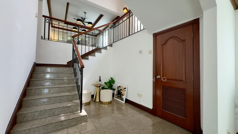Gentle Villas, 74 Gentle Drive, 5 Bedrooms, 2,900 sqft, Detached House For Sale, by Seth Chung, 500228109 - Entrance - PropertyGuru.com.sg