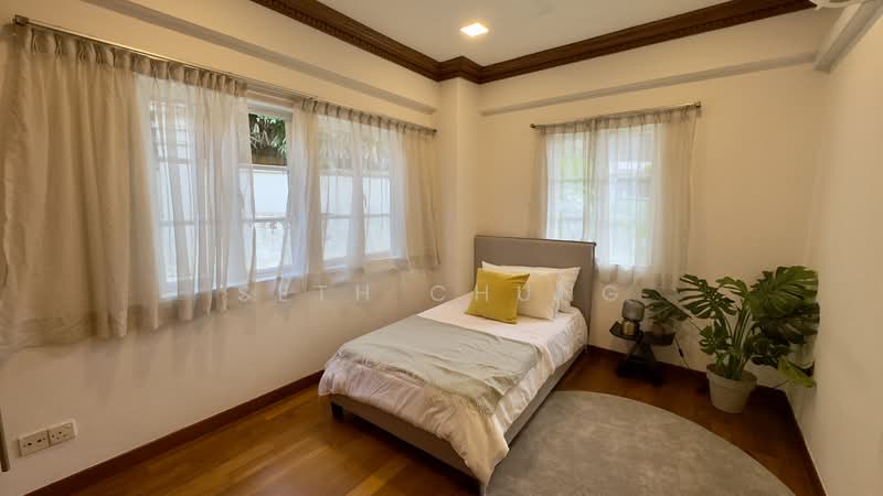 Gentle Villas, 74 Gentle Drive, 5 Bedrooms, 2,900 sqft, Detached House For Sale, by Seth Chung, 500228109 - Bedroom - PropertyGuru.com.sg