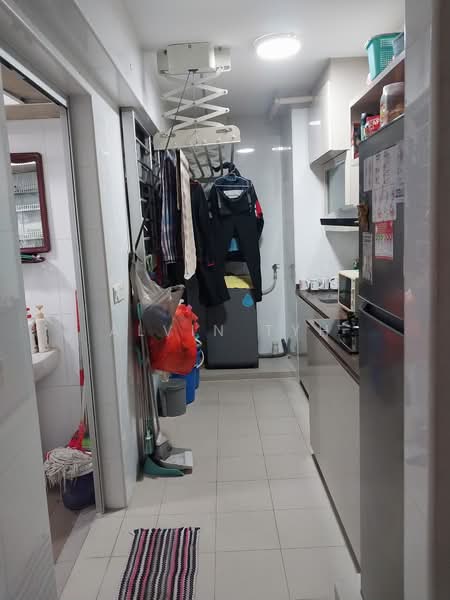 140C Corporation Drive, 140C Corporation Drive, 1 Bedroom, 506 sqft, HDB Flat For Rent, by Alvin Tyh, 500228110 - Kitchen - PropertyGuru.com.sg