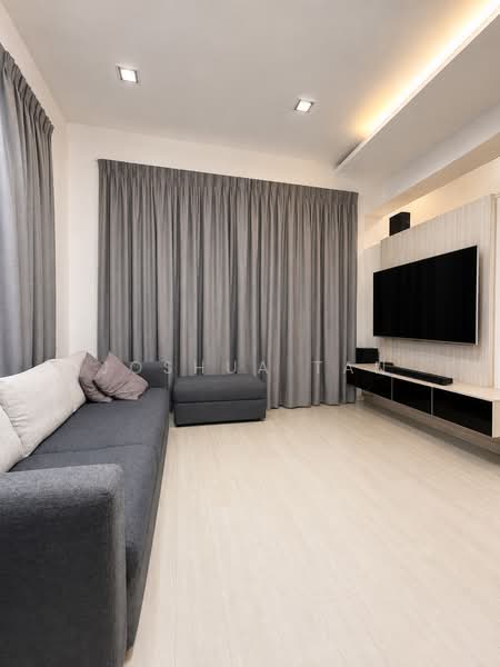 Park Villas, Park Villas Rise, 4 Bedrooms, 3,210 sqft, Terraced House For Sale, by Joshua Tan, 500228115 - Living Room - PropertyGuru.com.sg