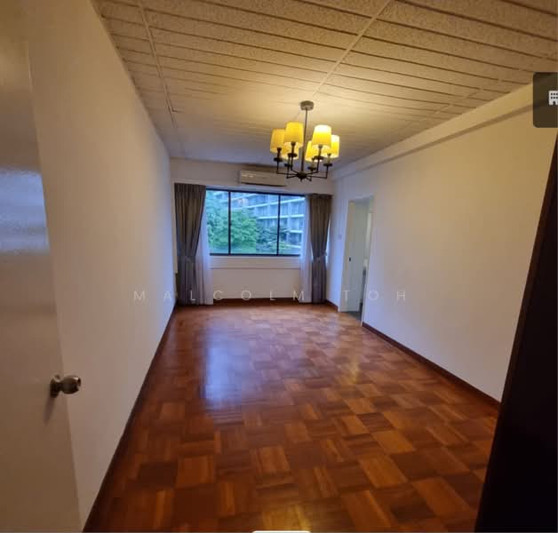The Cairnhill, 4 Cairnhill Rise, 4 Bedrooms, 2,788 sqft, Condominium For Rent, by Malcolm Toh, 500228116 - Living Room - PropertyGuru.com.sg