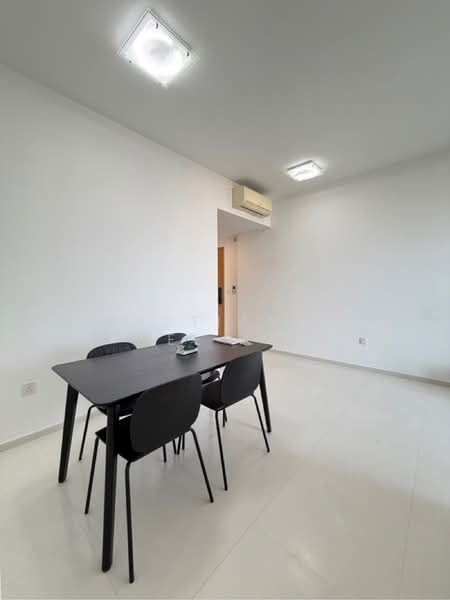 Vacanza @ East, 46 Lengkong Tujoh, 3 Bedrooms, 1,012 sqft, Condominium For Rent, by Sebastian Teo Wee Kee, 500228120 - PropertyGuru.com.sg
