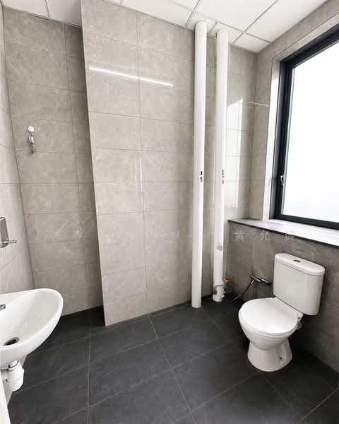 REVV, 1 Corporation Drive, 1,755 sqft, Factory / Workshop (B2) For Rent, by Javier Ng 黄允健, 500228124 - Bathroom - CommercialGuru.com.sg