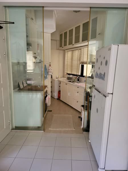 Bayshore Park, 50 Bayshore Road, Bedok / Upper East Coast, 2 Bedrooms, 936 sqft, Condominium For Sale, by Edwin Kheng, 500228130 - Kitchen - PropertyGuru.com.sg