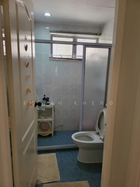 Bayshore Park, 50 Bayshore Road, Bedok / Upper East Coast, 2 Bedrooms, 936 sqft, Condominium For Sale, by Edwin Kheng, 500228130 - Bathroom - PropertyGuru.com.sg