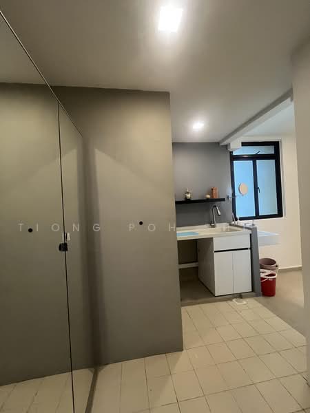 Astoria Park, 32 Lorong Mydin, Room Rental, 368 sqft, Condominium For Rent, by Tiong Poh Shien, 500228147 - Bathroom - PropertyGuru.com.sg