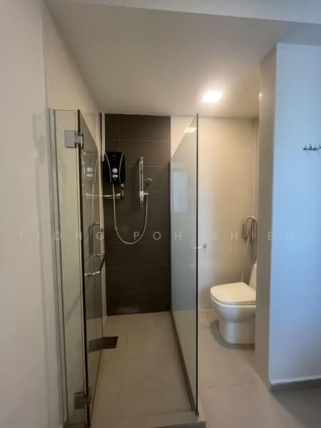 Astoria Park, 32 Lorong Mydin, Room Rental, 368 sqft, Condominium For Rent, by Tiong Poh Shien, 500228147 - Bathroom - PropertyGuru.com.sg