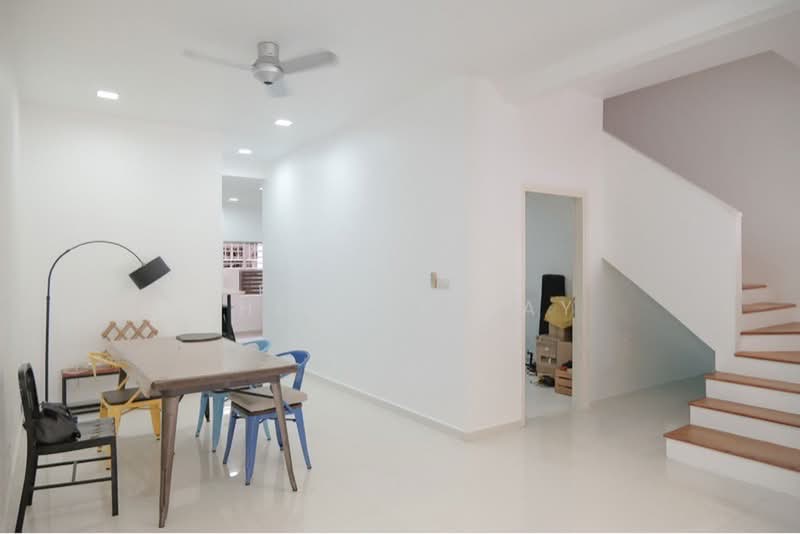 Tosca Terrace, Tosca Street, 3 Bedrooms, 2,300 sqft, Terraced House For Sale, by Theresa Tay, 500228150 - PropertyGuru.com.sg